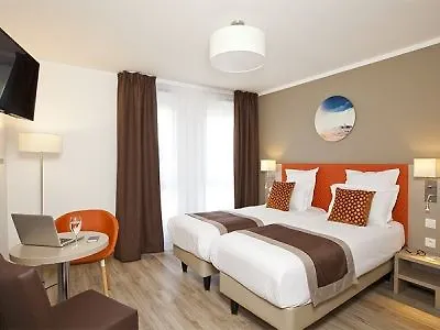Residhome Paris Rosa Parks Aparthotel