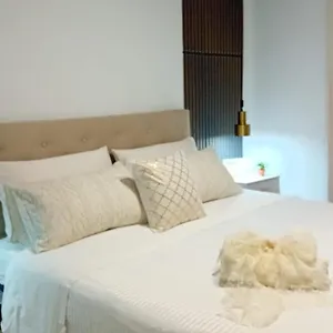 https://ad-un-passo-dal-mare.sicilyhotelsitaly.net